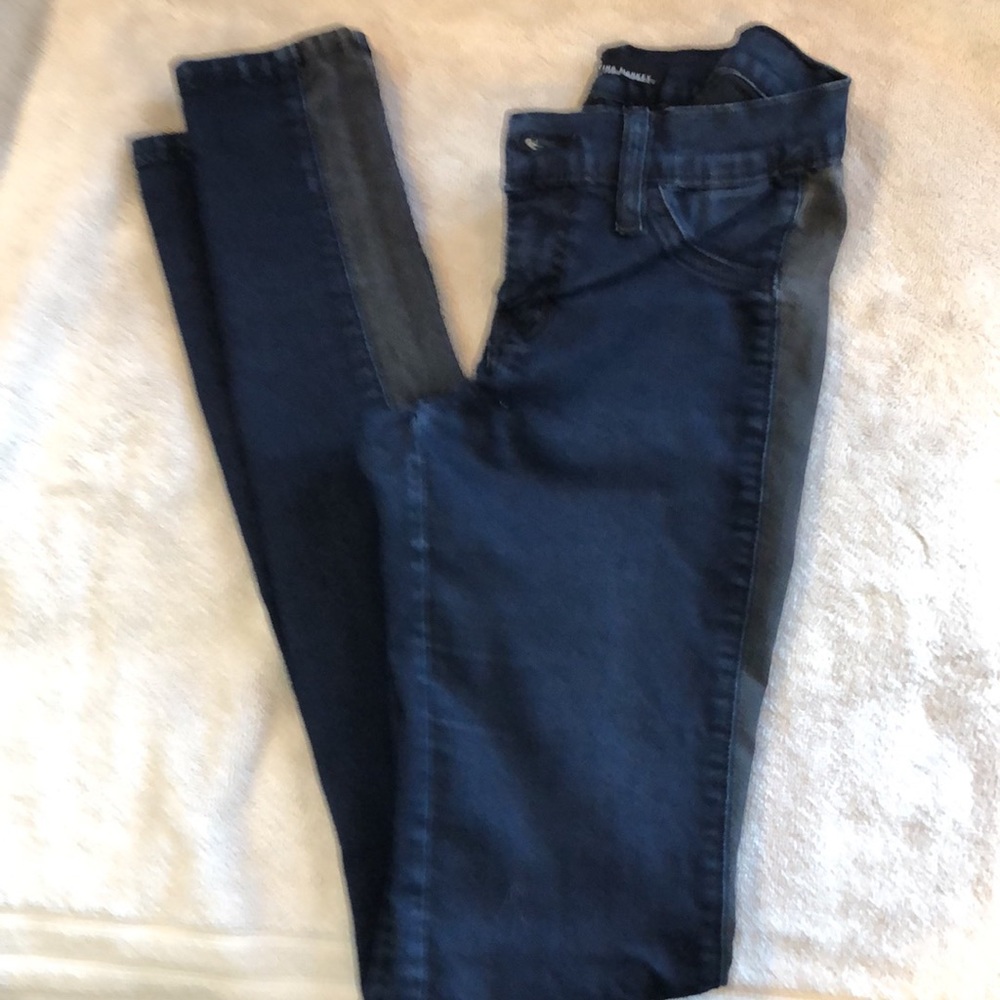Jeans - Picture 3 of 5